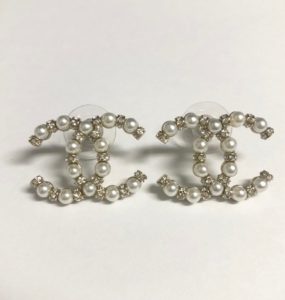 シャネルピアス